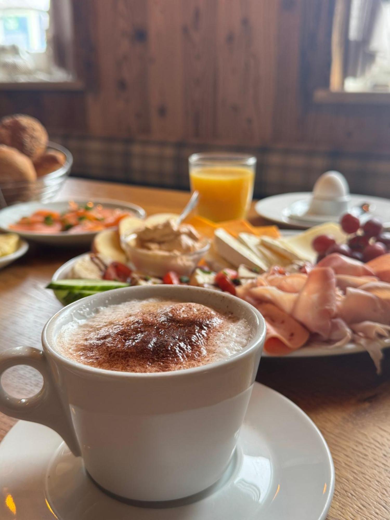 Gasthaus Zum Baeren Donauwörth エクステリア 写真